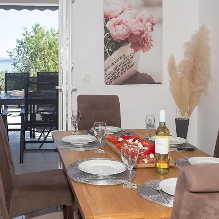 Luxury With Heated Pool&sea And Mountain View *