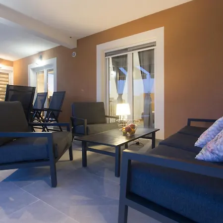 Luxury With Heated Pool&sea And Mountain View *