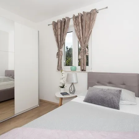 Luxury With Heated Pool&sea And Mountain View Apartamento *