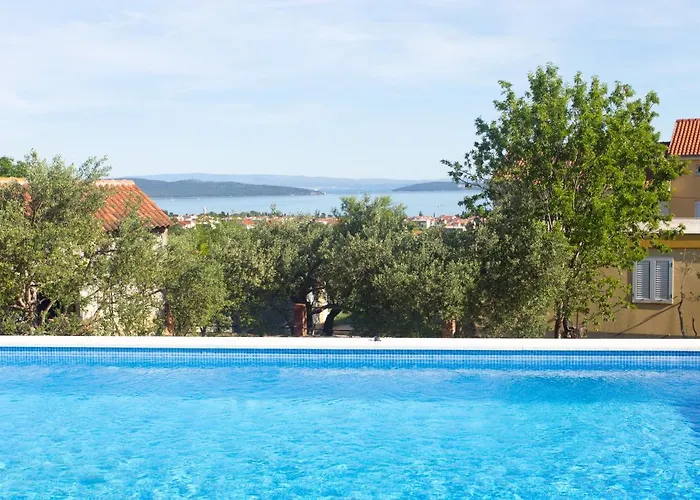 Apartment Luxury Apartment&heated Pool&football Court&children's Playground *