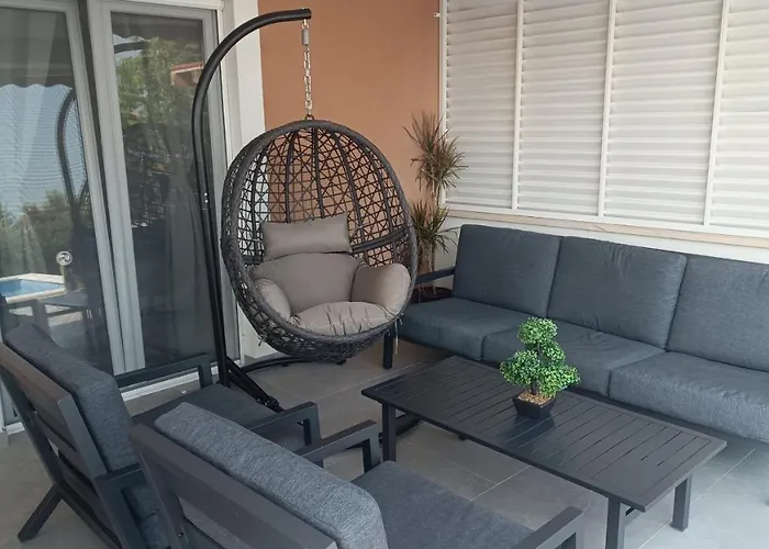Luxury Apartment&heated Pool&football Court&children's Playground Apartment *